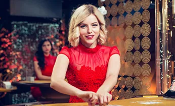 Hỗ Trợ Khách Hàng Ưu Tiên 24/7